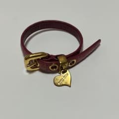miumiu ハートチャーム付 レザーブレスレット ピンク - メルカリ