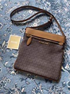 【空　SORA 様専用】MICHAEL KORS ショルダーバッグ ブラウンのサムネイル
