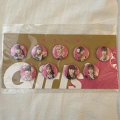 girls2 2023の福袋 ミニ缶バッチのサムネイル