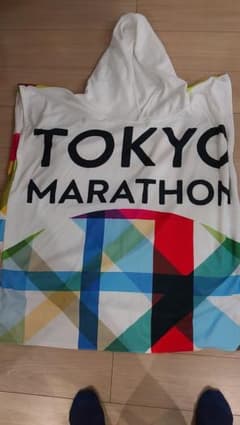 東京マラソン2021 完走ポンチョのサムネイル