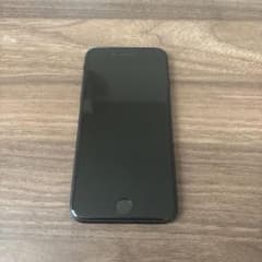 Apple iPhone SE (第2世代) ブラック 本体のサムネイル