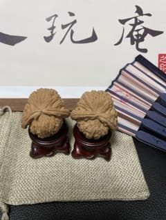 No.335 遊ぶクルミ文玩核桃 精配❤️❤️顺风耳异形狮子头核桃 - メルカリ