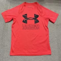 UNDER ARMOUR 赤 ラッシュガード YLGのサムネイル