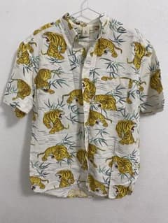H&Mトラ柄 アロハシャツ 半袖のサムネイル