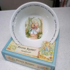 wedgewoodピーターラビットサラダボールのサムネイル