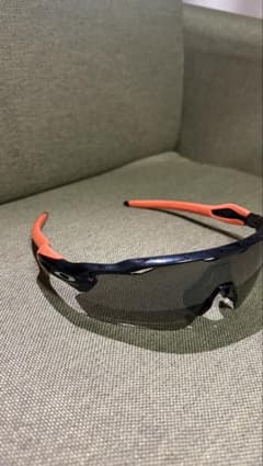 OAKLEY オークリー スポーツサングラス ブラック×オレンジ