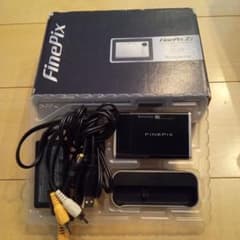 FUJIFILM FinePix  z1　デジタルカメラのサムネイル