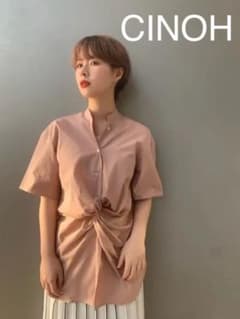 超美品 大人気 チノ CINOH ピンクブラウス beams - メルカリ