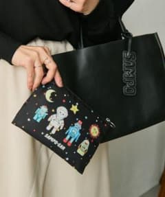 本革》sampo×earスペーストイレザースクエアトートバッグ ポーチ付 A4