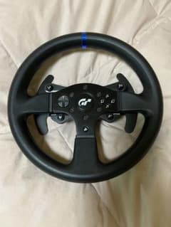スラストマスター　T300RS ステアリングのサムネイル