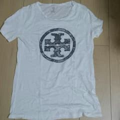 【４月３日以降処分】トリーバーチのTシャツのサムネイル