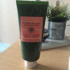ロクシタンコントロールスタイリングクリームのサムネイル