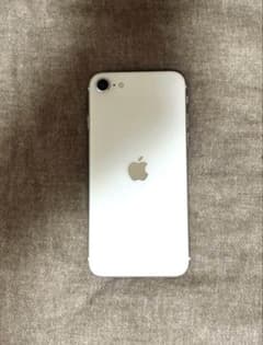 [極美品] Apple iPhoneSE第二世代　ホワイト　本体のサムネイル