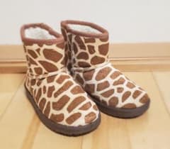 キリンのブーツのサムネイル