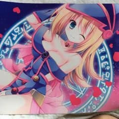 天秤を揺らす女 ブラックマジシャンガール プレイマットのサムネイル
