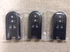 タントカスタムLA600Sダイハツ3個セット純正未使用未登録スマートキーのサムネイル
