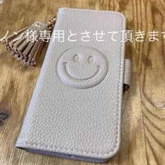 iPhone カバーケース　手帳型のサムネイル