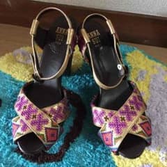 ANNA SUI サンダル 可愛いです。のサムネイル