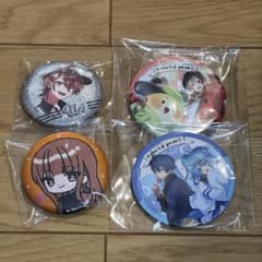 カラフルピーチ 缶バッジ 4点セットのサムネイル