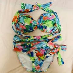 LAULEA 水着 ビキニ 花柄のサムネイル