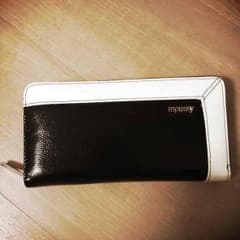 新品！moussy 長財布のサムネイル