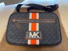MICHEAL KORS  ボディバッグ  メンズのサムネイル