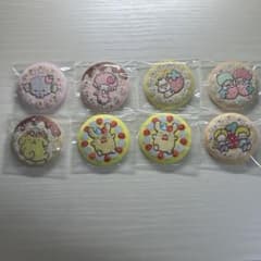 サンリオキャラクターズ 刺繍缶バッジ 8個セット　まとめ売り　プリンシークレットのサムネイル