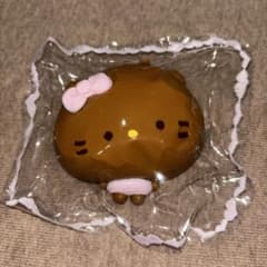 日焼けキティ スクイーズのサムネイル