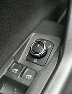 VW ゴルフ ドアミラー調整スイッチ用 アルミリング　アルミカバーのサムネイル