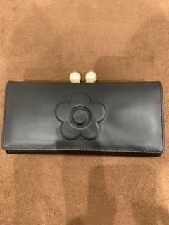 未使用級】マリークヮント 長財布 デイジー パール ガマ口 ブラック 黒 