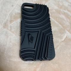 NIKE　スマホケースのサムネイル