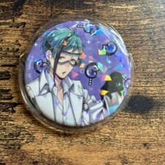 ツイステ  フロイド・リーチ 缶バッジ 実験着のサムネイル