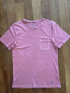 Abercrombie & Fitch Tシャツ 赤 Mのサムネイル