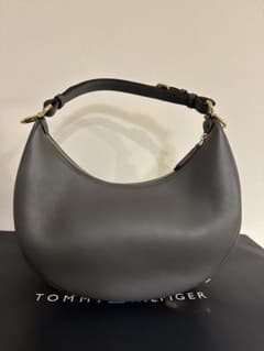 FENDI グラフィ スモール ショルダー バッグ ダークグレー フェンディのサムネイル