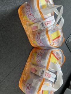 ぴゅあ　未開封　4缶セット　おしりふき付きのサムネイル