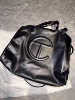 Telfar ブラック合成皮革ショルダーバッグのサムネイル
