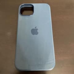Apple純正iPhone 14シリコンケースのサムネイル
