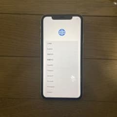 iPhone 11 ホワイト 128 GB docomoのサムネイル