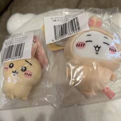 ちいかわだらけくじ ぬいぐるみバッジ マスコット セットのサムネイル