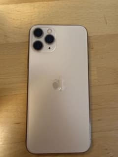 Apple iPhone 11 Pro 本体のサムネイル