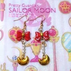 セーラームーン ピアス ムーンのサムネイル