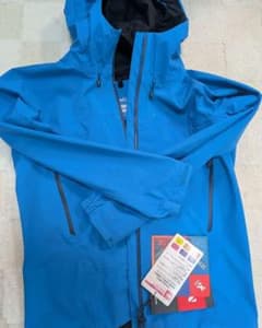 【新品未使用】MILLET LD TYPHON 50000WARM ST JKTのサムネイル