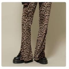 レオパード フレアパンツ スキニー ハイウエスト フレアパンツ ベロア ブラウンのサムネイル
