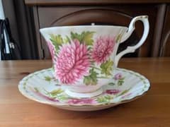 ROYAL ALBERT ロイヤルアルバート フラワーオブザマンス 11月 - メルカリ