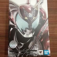 S.H.Figuarts（真骨彫製法） 仮面ライダーダークキバのサムネイル
