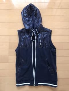 BURBERRY BLACK LABEL  ベストのサムネイル