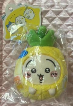 《1点のみ》ちいかわ MINISO コラボ うさぎ キーホルダー パイナップルのサムネイル