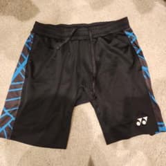 ヨネックス 限定ハーフパンツ　L　黒青のサムネイル