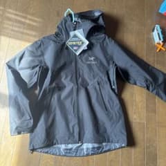 ARCTERYX ゴアテックス　ベータのサムネイル
