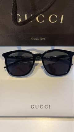 GUCCI サングラス ブラックのサムネイル